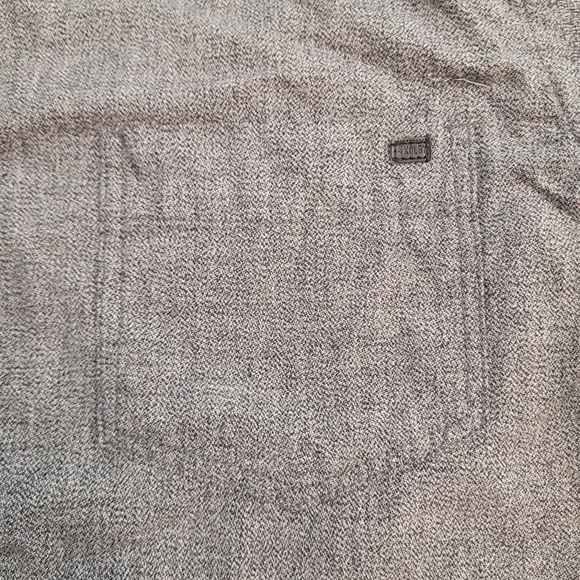 Kolby button down shirt - Men's size Large - Picture 4 of 10